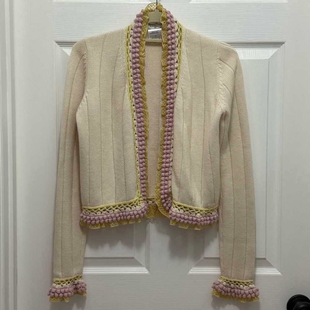 Authentic CHANEL Cream Cashmere Cardigan Sweater Size 38 - Picture 2 of 16